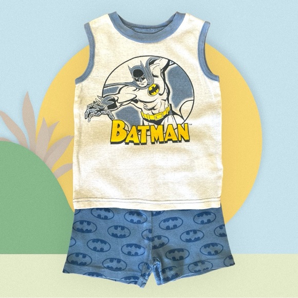 ** BATMAN SUMMER PAJAMA ** size T ** like new condition - Picture 1 of 5